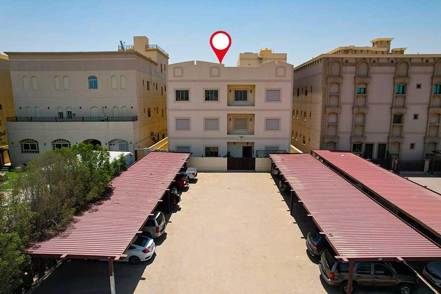 3 rooms, 3 bathrooms + maid’s room, hall and kitchen - Al-Eqaila